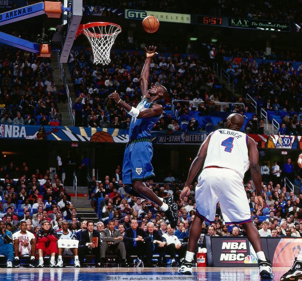 齐沃：劳塔罗被外界持续批评并不公平，他在德比前两天发烧了（齐沃：外界对劳塔罗的持续批评并不公，他在德比前两天还发烧）