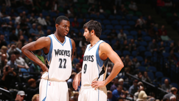 图片报：战平汉堡后，科贝尔与后卫瑞尔森发生激烈争吵（图片报称：与汉堡打成平手后，科贝尔与后卫瑞尔森爆发激烈争执）